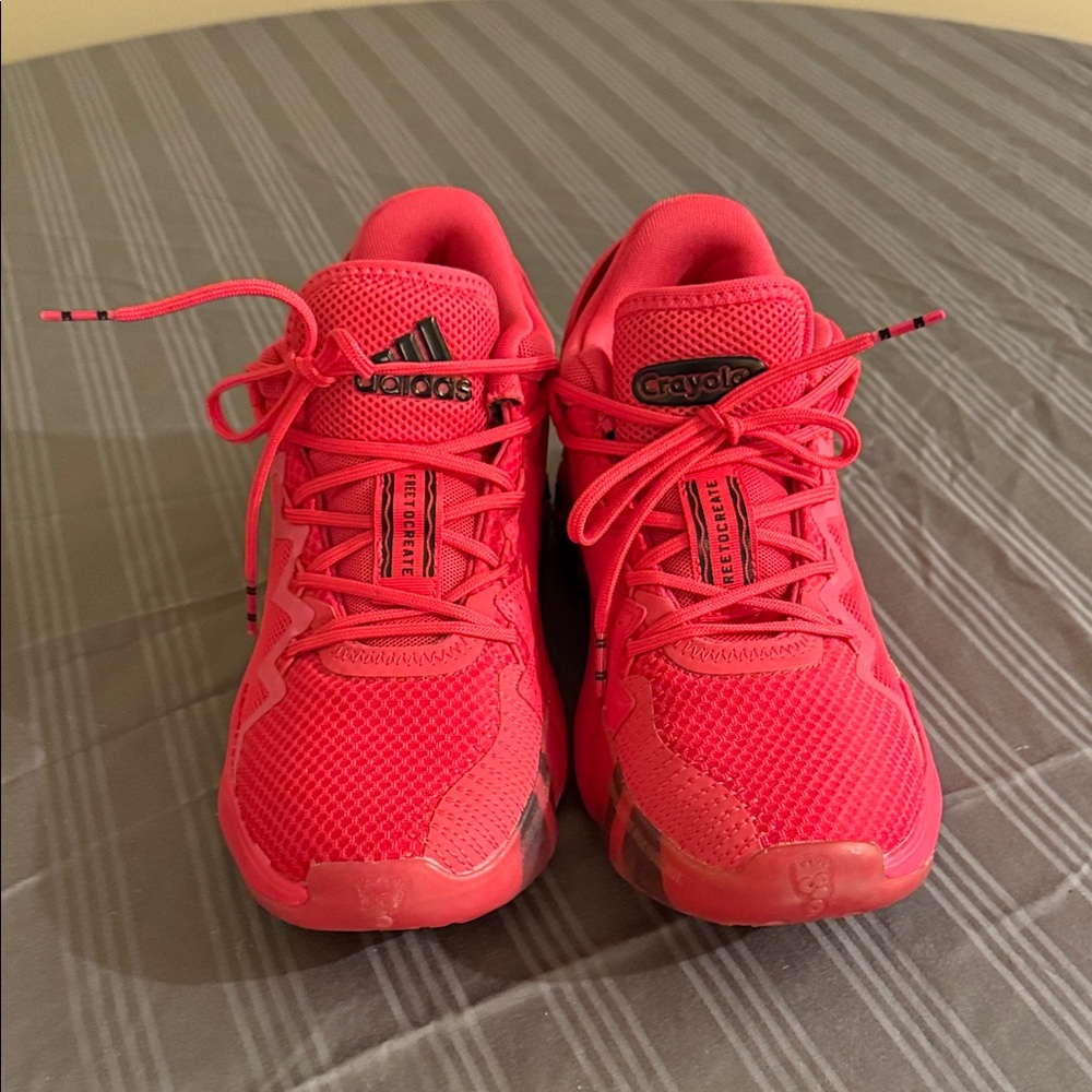 D.O.N. 3 Red Crayola Basketball sneaker youth size 6.5
